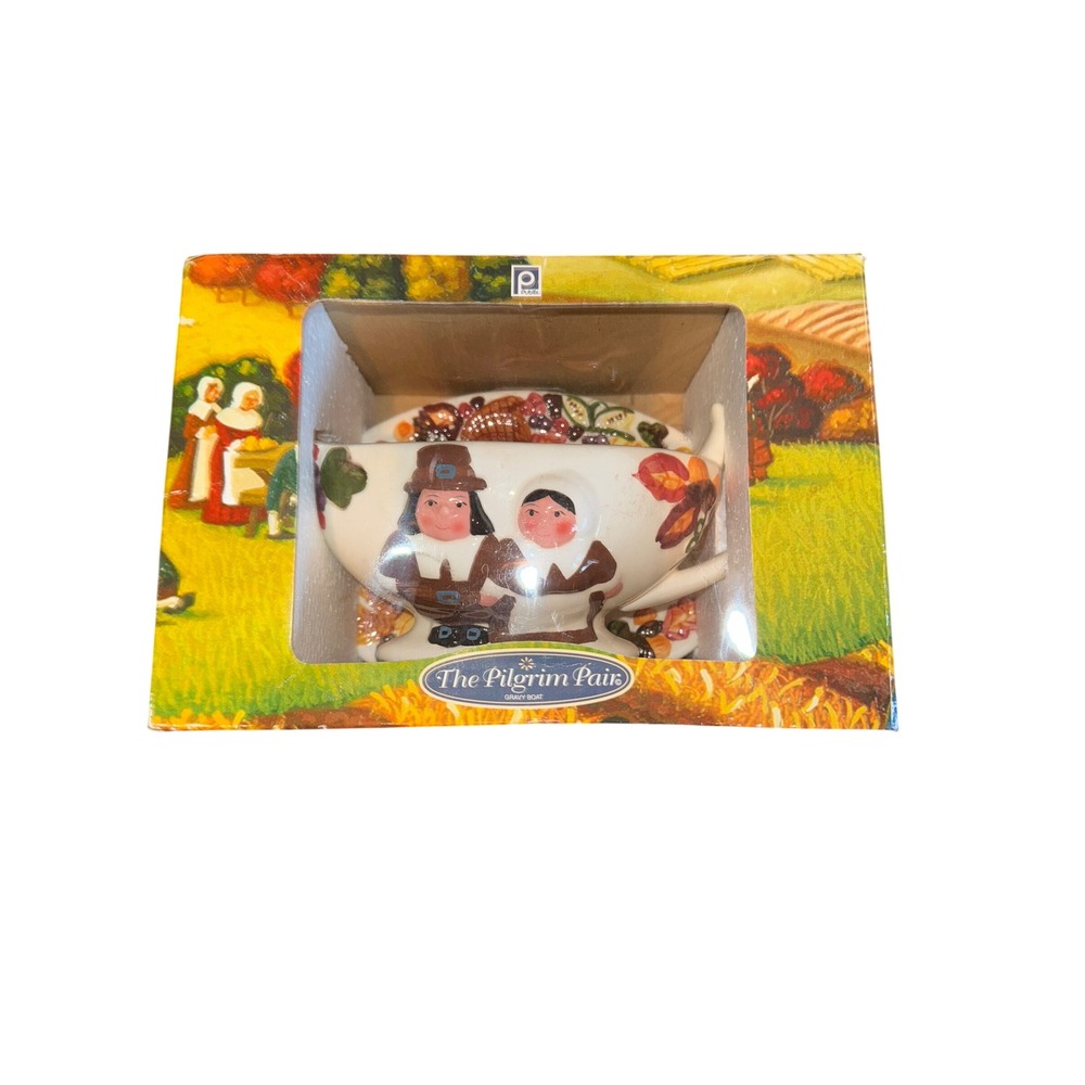 The Pilgrim Pair Gravy Boat Publix Thanksgiving Holiday Decor‎ Ceramic
